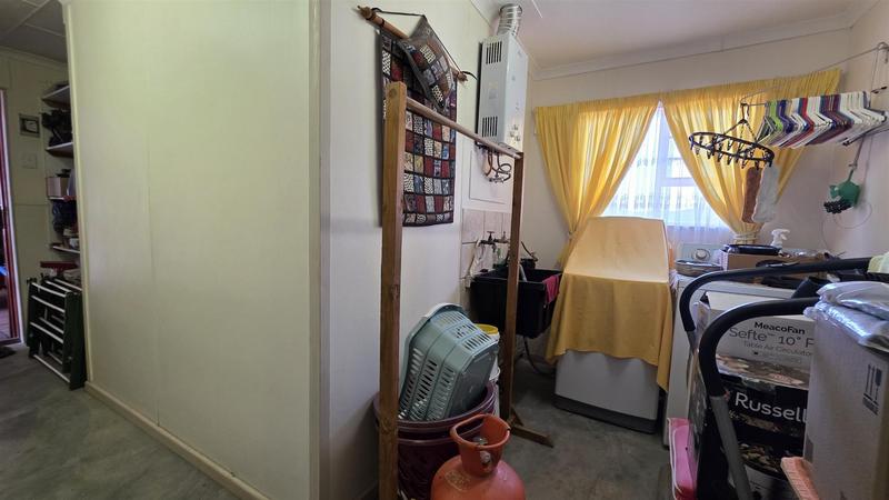 3 Bedroom Property for Sale in Fraaiuitsig Western Cape